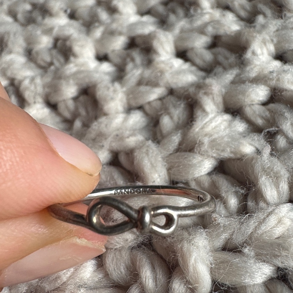 Infinity Knot Ring 7.5 - Picture 3 of 5